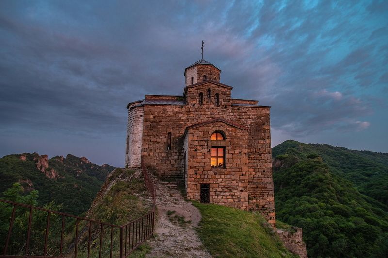 ЗАКАТ В ОКНЕ фото превью