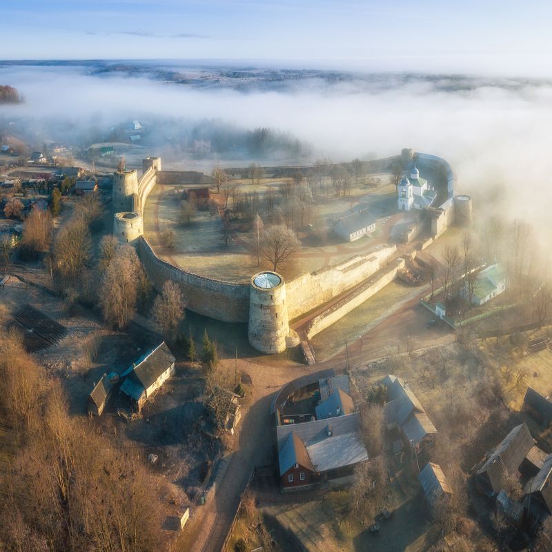 Старая крепость фото превью