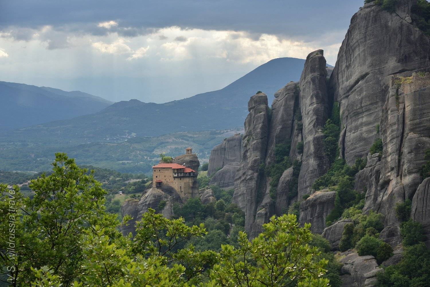 Метеоры, Греция, путешествие, приключение, небо, скалы, горы, христианство, религия, вера, юнеско, шагнивнеизведанное, Владимир Столяров