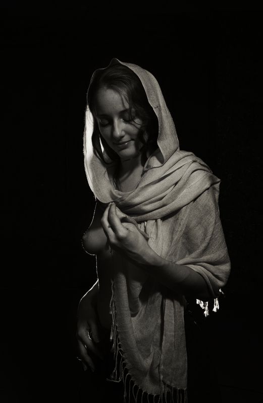 девушка портрет ню чб палантин платок грудь Палантин (продолжение фото превью