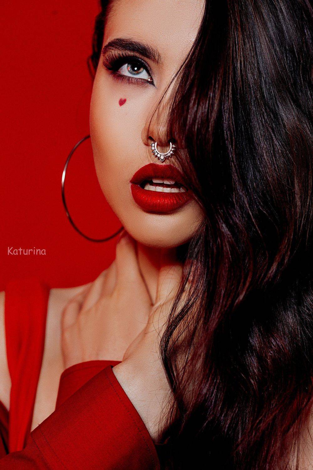 фотография, портрет, портретная фотография, девушка в красном, red, женская красота, Юлия Катурина