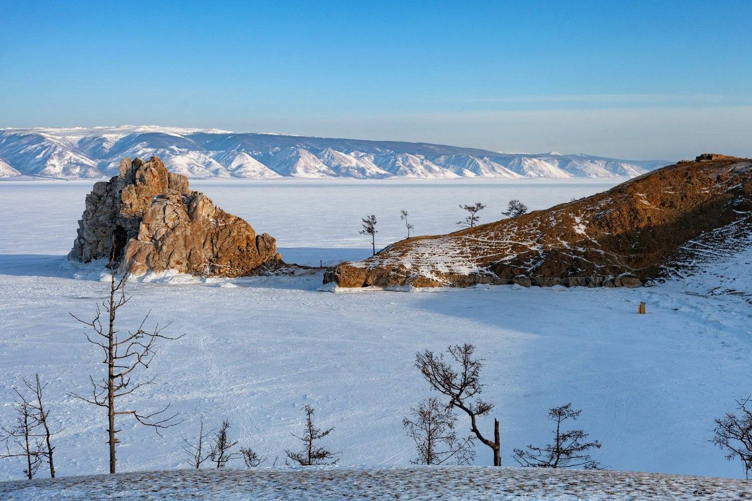 байкал, скала, , лёд, озеро, шаманка, Екатерина Бакулина