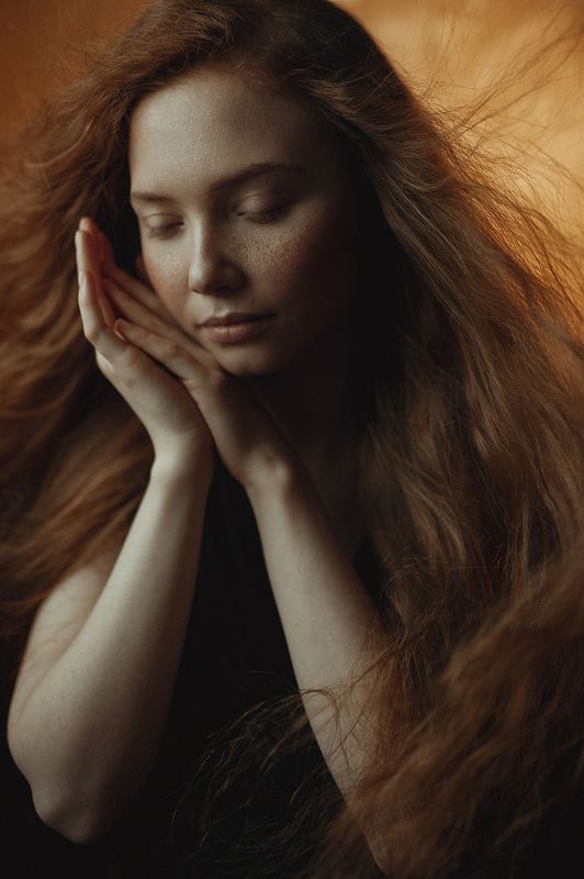 девушка, рыжая, портрет Катюша фото превью