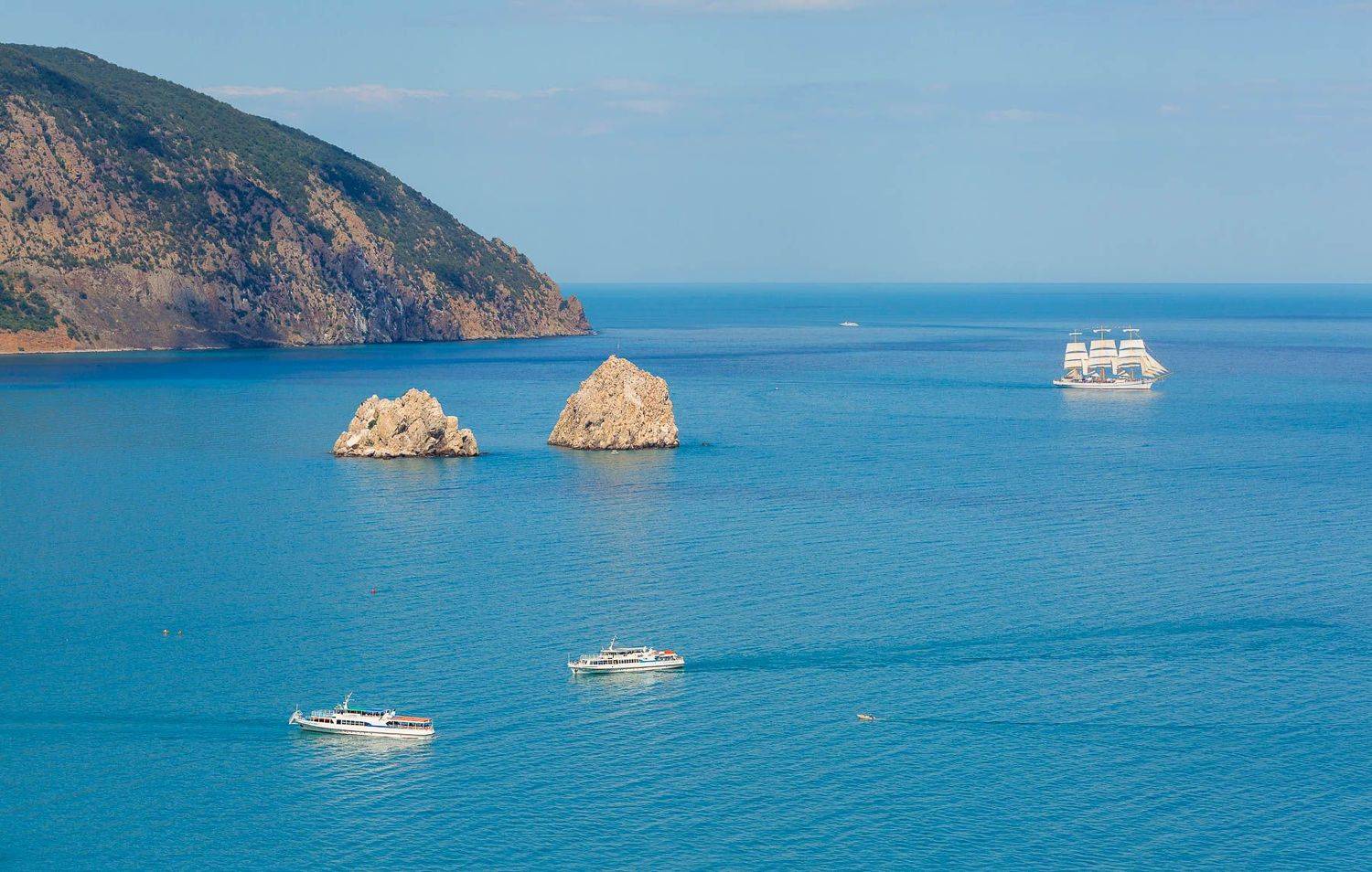 херсонес, фрегат херсонес, черное море, гурзуф, ялта, крым, адалары, скалы адалары, аю-даг, медведь гора, Serge Titov