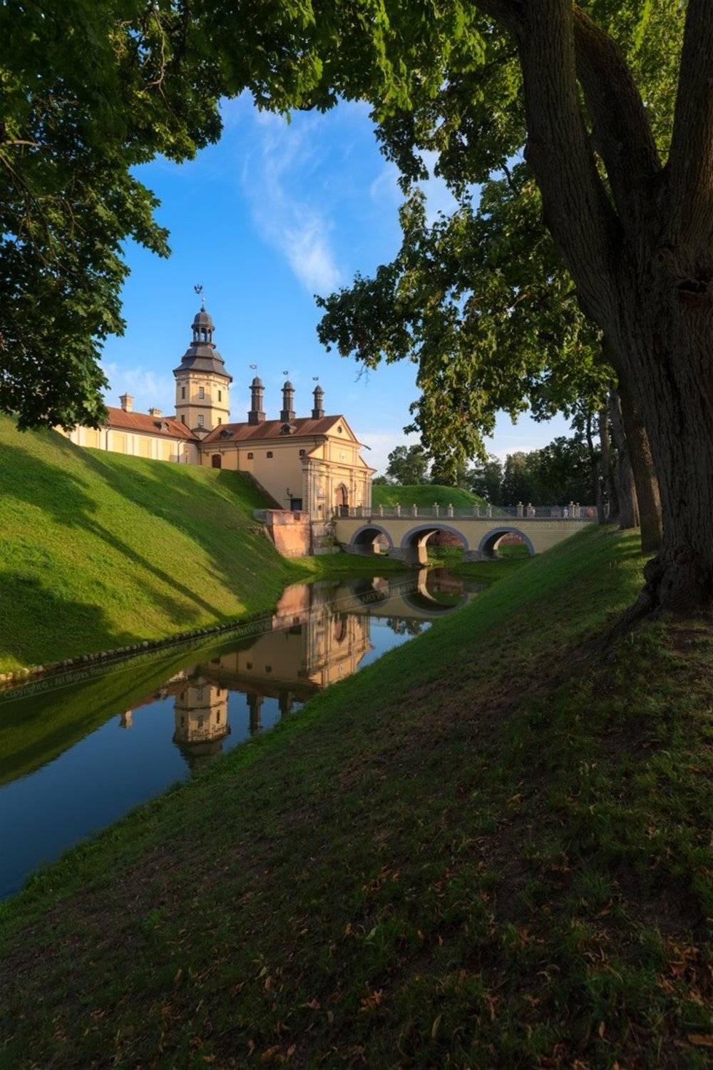 книга владыка моря, несвиж, белоруссия, беларусь, артем мирный, арт, sunset, nesvizh, castle, belarus, artyom mirniy, Артём Мирный