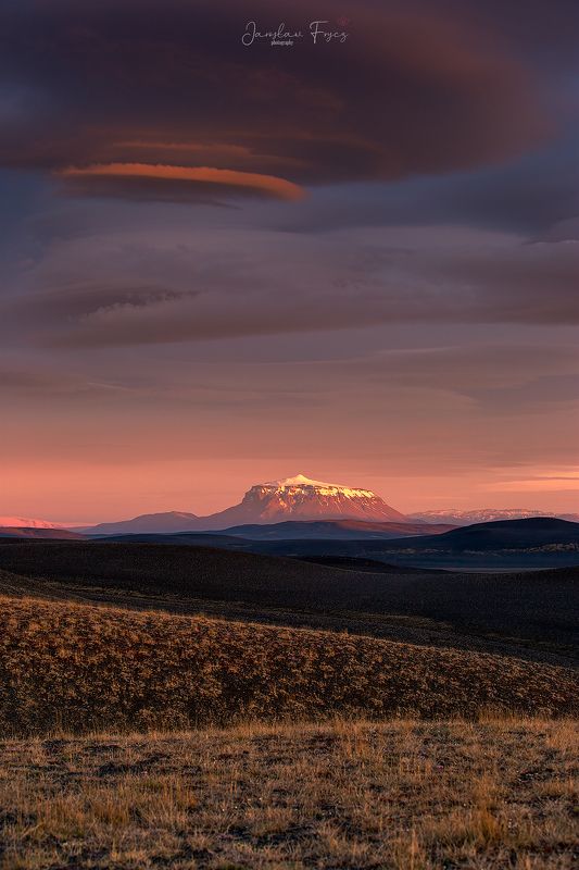 Herdubreid - Queen of Iceland фото превью