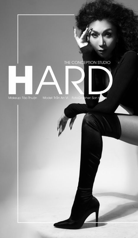 BLACK - WHITE фото превью