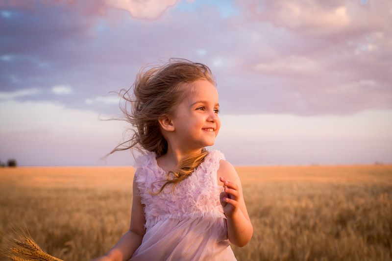 девочка, улыбка, портрет Маргарита фото превью