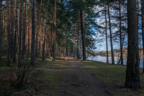 Апрель