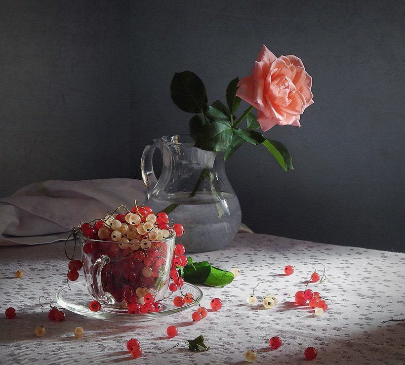 Кувшин, Натюрморт, Смородина Со смородиной фото превью