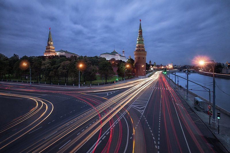 Кремлевская набережная фото превью