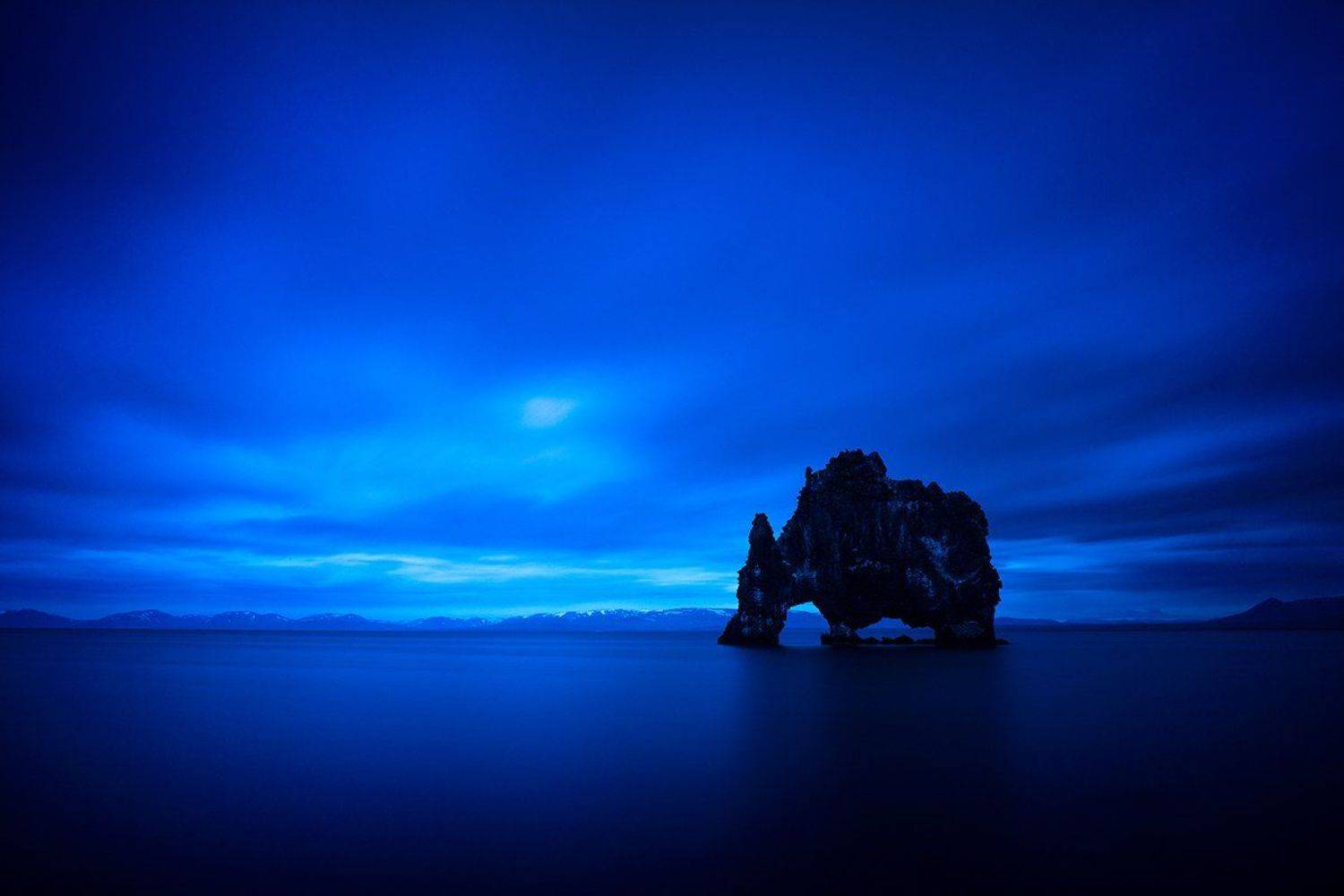 Hvitserkur Iceland dragon drinki, Сергей Кузнецов