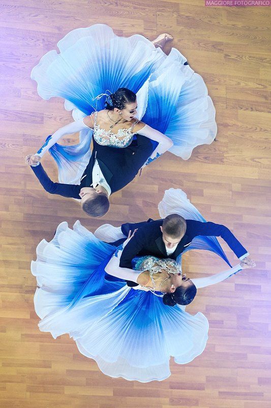 Танец цветов фото превью