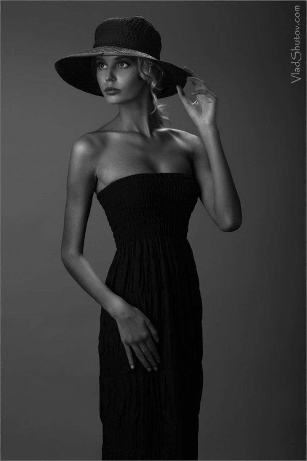 , Влад Шутов