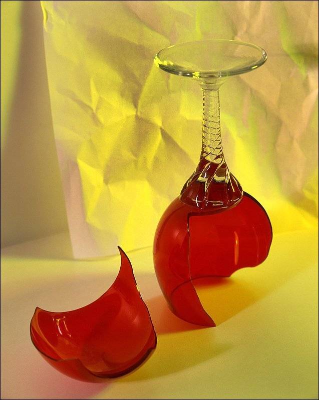 бокал, красный бокал, осколок, натюрморт, слайд, 6х7,, Victor Pechenev