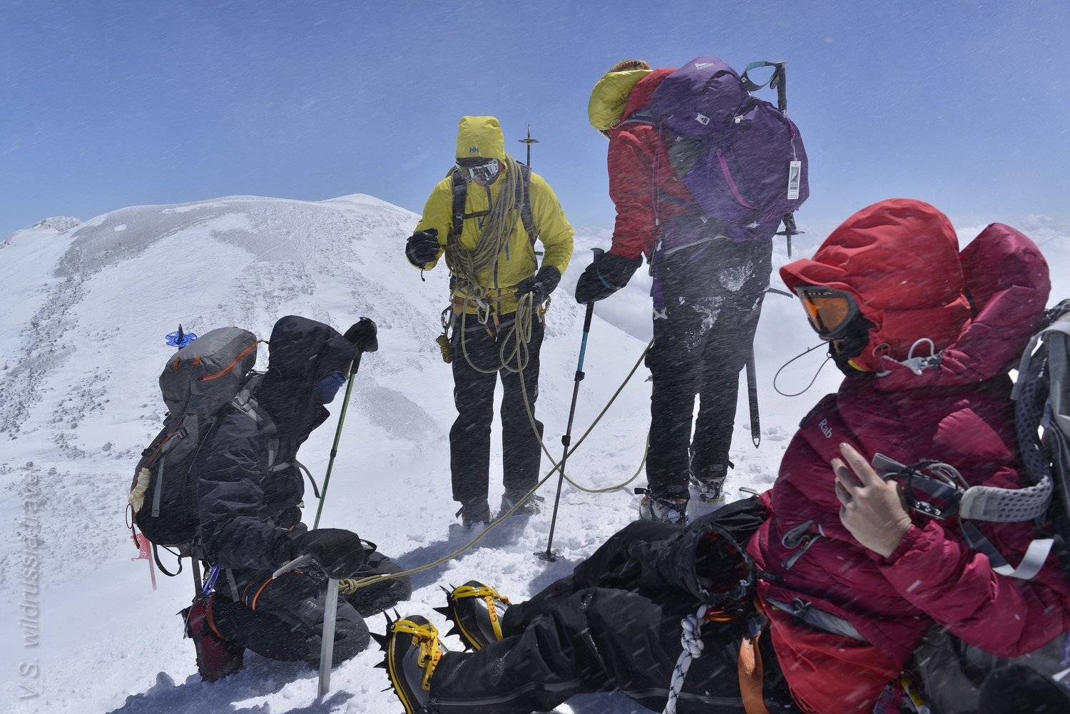 Эльбрус, Кавказ, Россия, горы, восхождение, альпинизм, спорт, экстрим, высота, снег, шагнивнеизведанное, Владимир Столяров