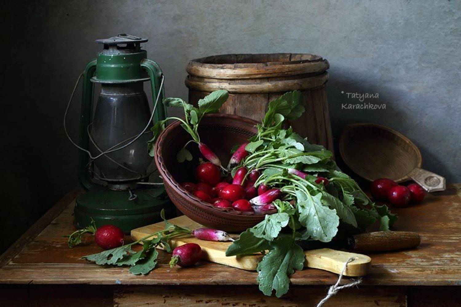 натюрморт, редиска, весна, корзинка, кувшин, керосиновая лампа, Tatyana Karachkova