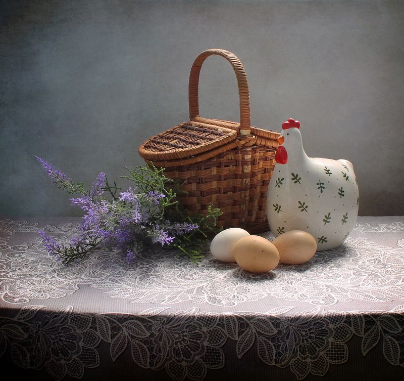 натюрморт, весна, цветы, пасха, яйца, курица, тюльпаны Пасхальные этюды фото превью