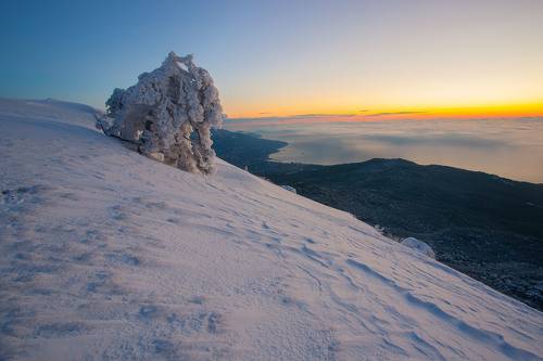 Зима на плато Ай-Петри