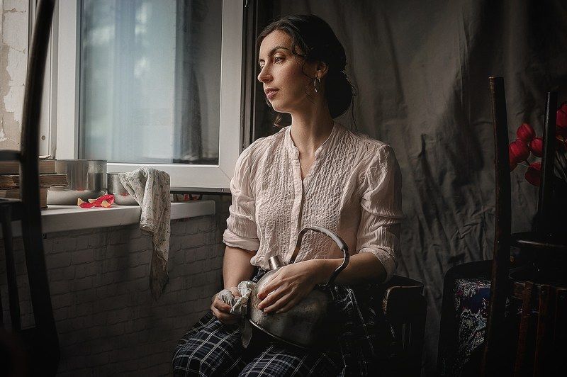 портрет, автопортрет, женский портрет, естественный свет, окно Весна пришла фото превью