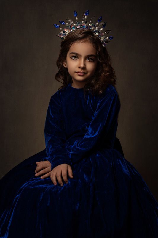 Peacock girl фото превью