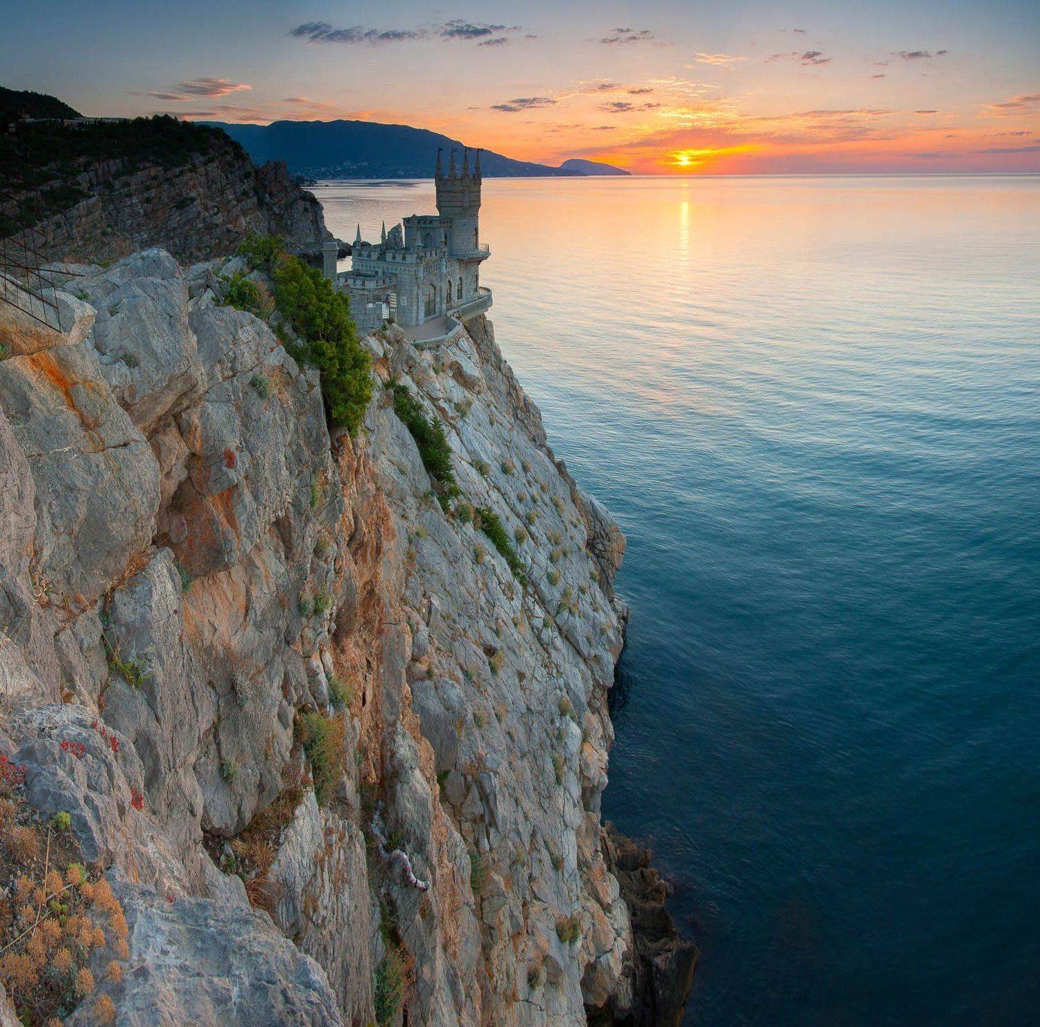 ласточкино гнездо, ялта, крым, ай-тодор, мисхор, черное море, ялтинский залив, мартьян, Serge Titov