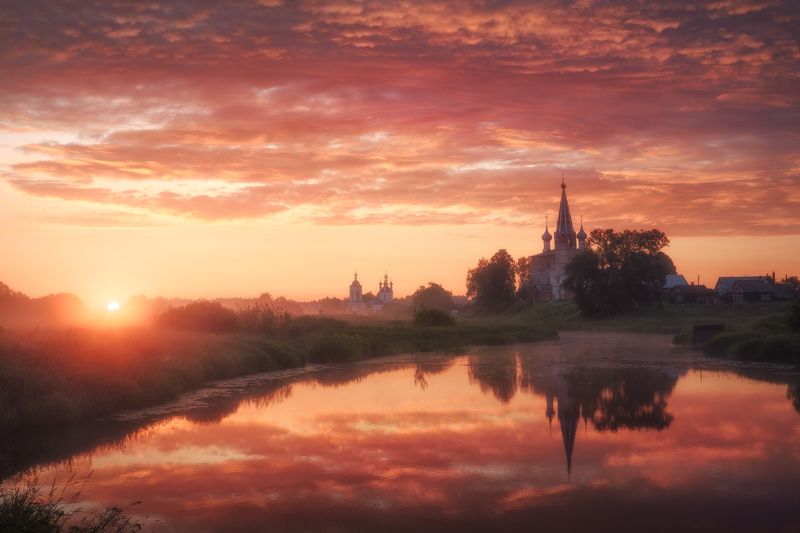 храмы россии, храм, церковь, русская архитектура, дунилово, село, ивановская область, рассвет, восход солнца, река теза, летнее утро, пейзажи россии, пастораль Рассветный багрянец фото превью
