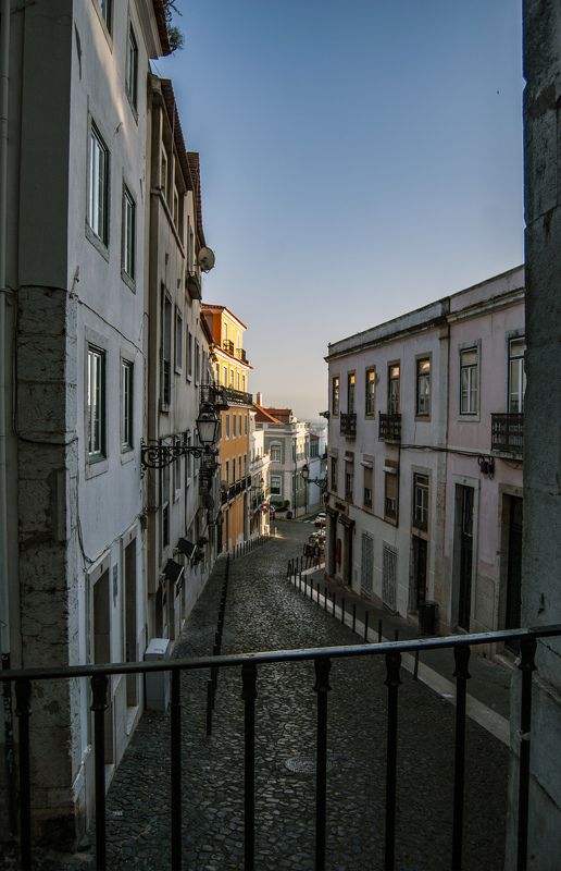 Lisboa - Alfama фото превью