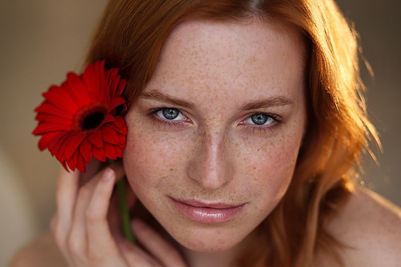 веснушки женский портрет Настенька фото превью