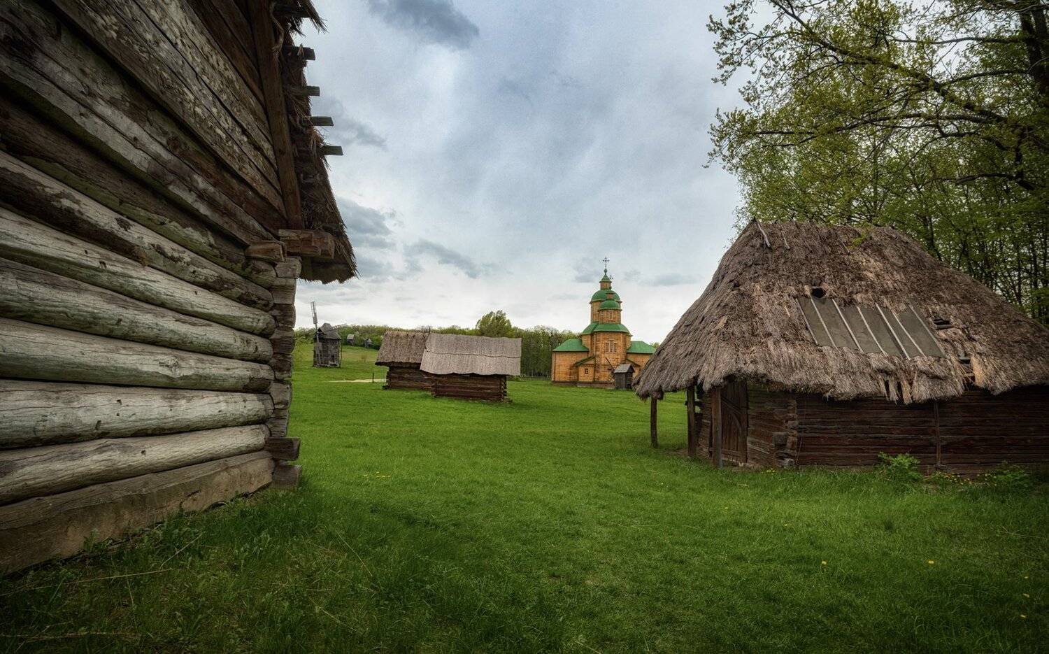 , Юрий Юрьев