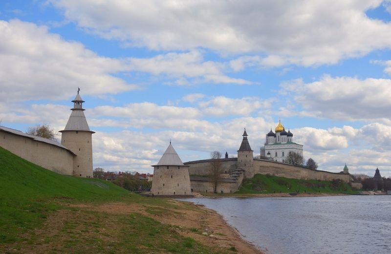 kremlin, fortress, bastion, tower, river, cathedral, morning May morning фото превью