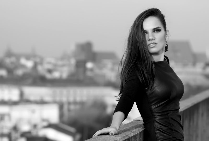 In the city фото превью