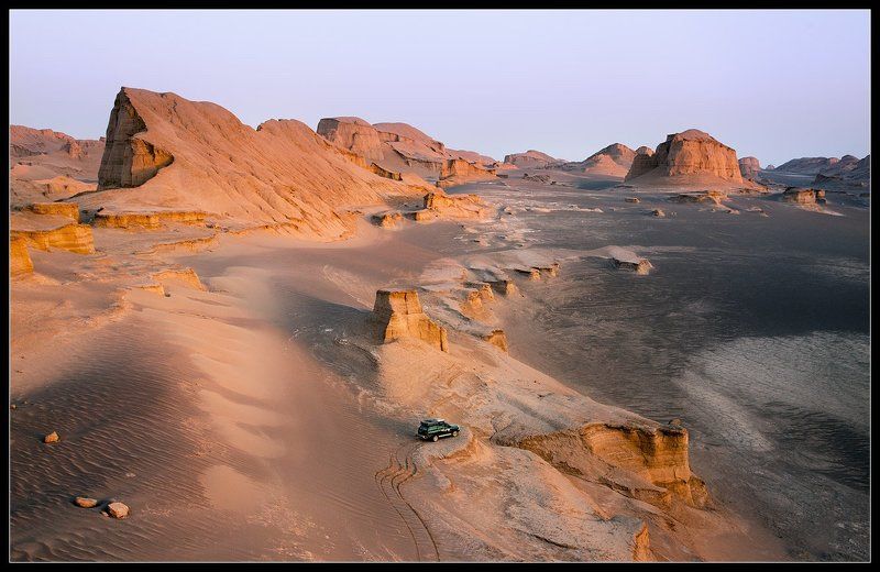 Пустыня Ирана. фото превью