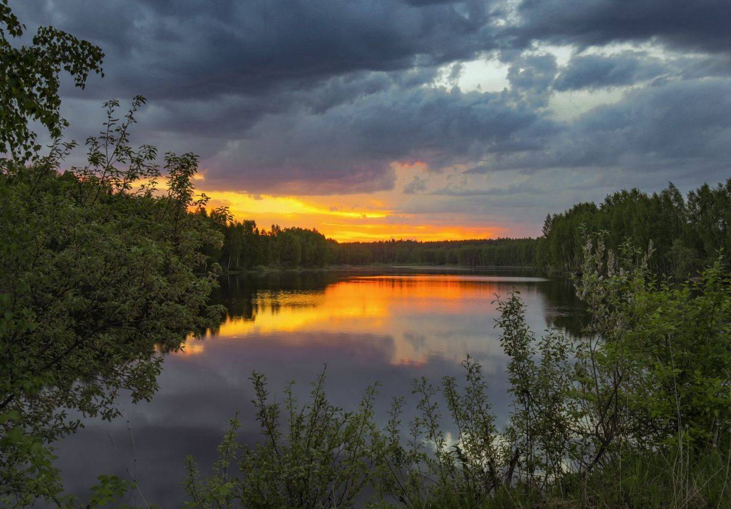 вечер май черная порза вода закат, Дмитрий Алексеев