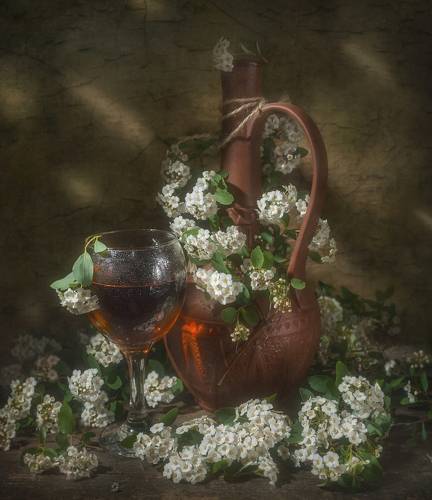 С бокалом вина !