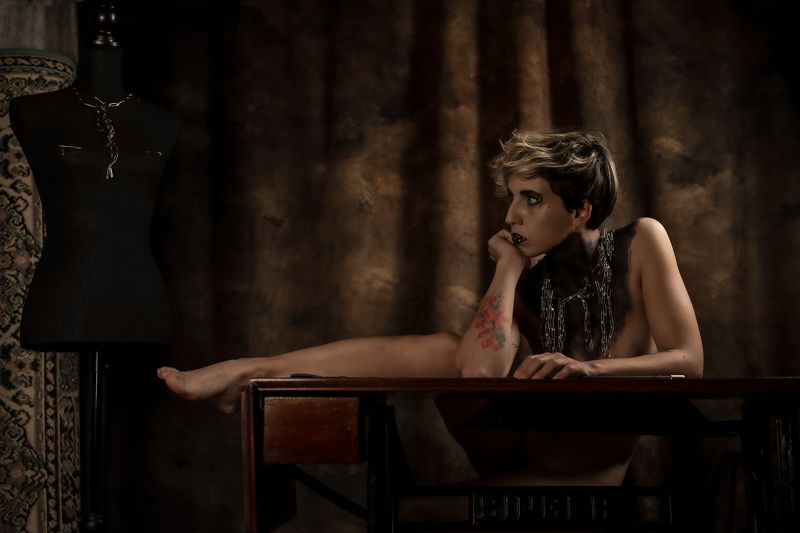 portrait, nude, finenudes, female the cruel seamstress фото превью
