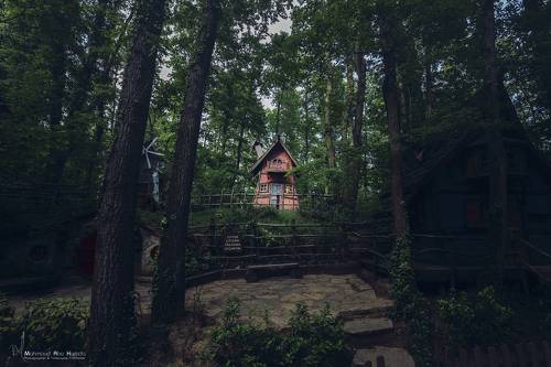 Hobbit houses