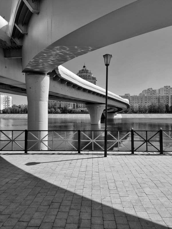 Изгибы городских мостов 3 фото превью