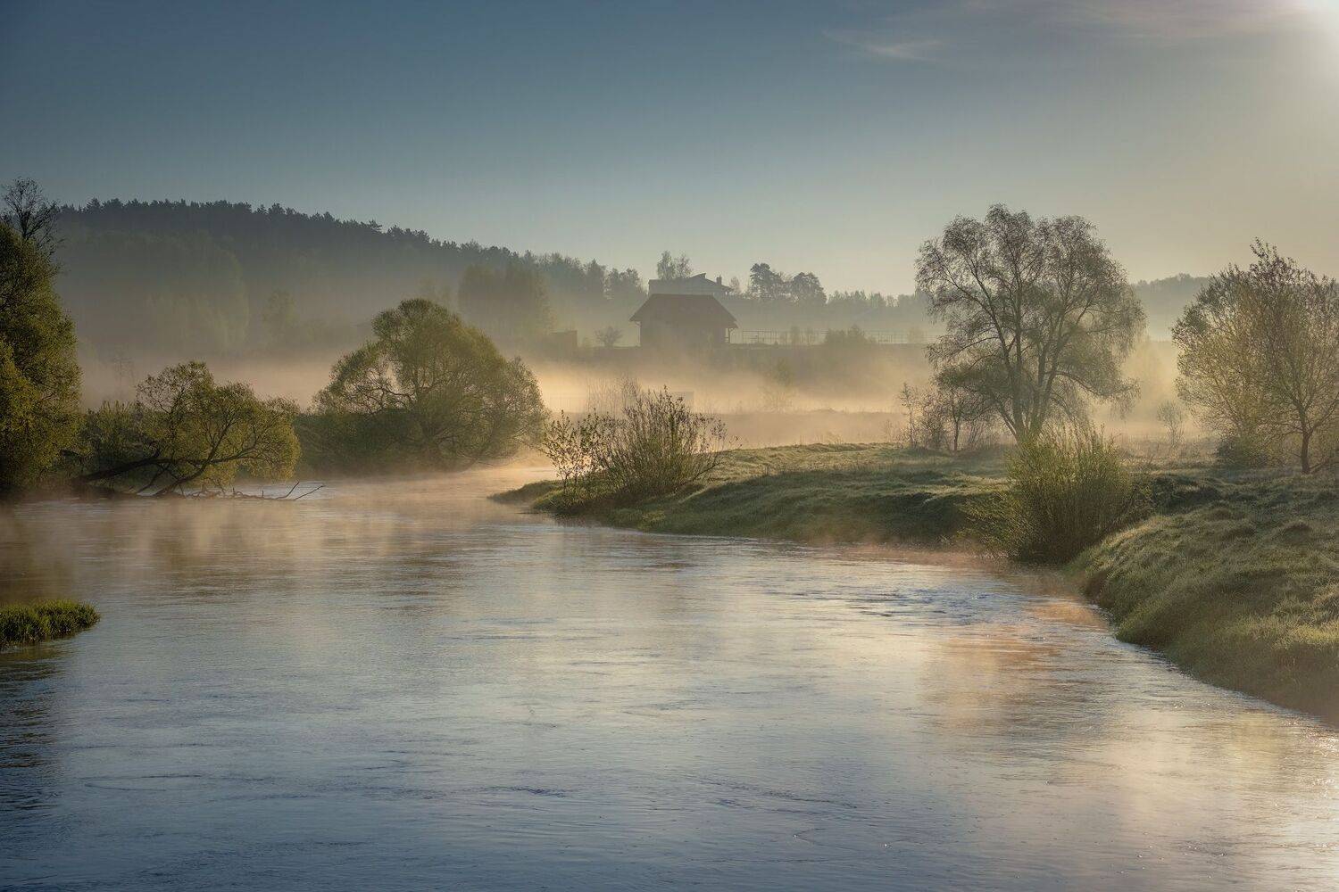река, истра, утро, деревья, дома, зелень, поток, рассвет, вода, пейзаж, Андрей Чиж