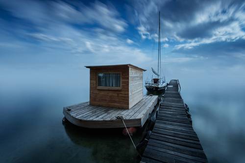 Sail The Earth...