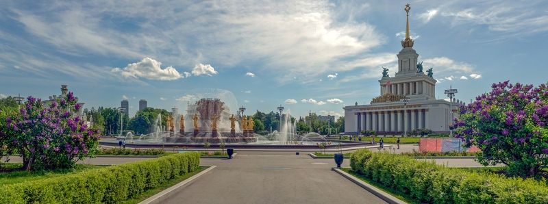 Панорама фонтана \