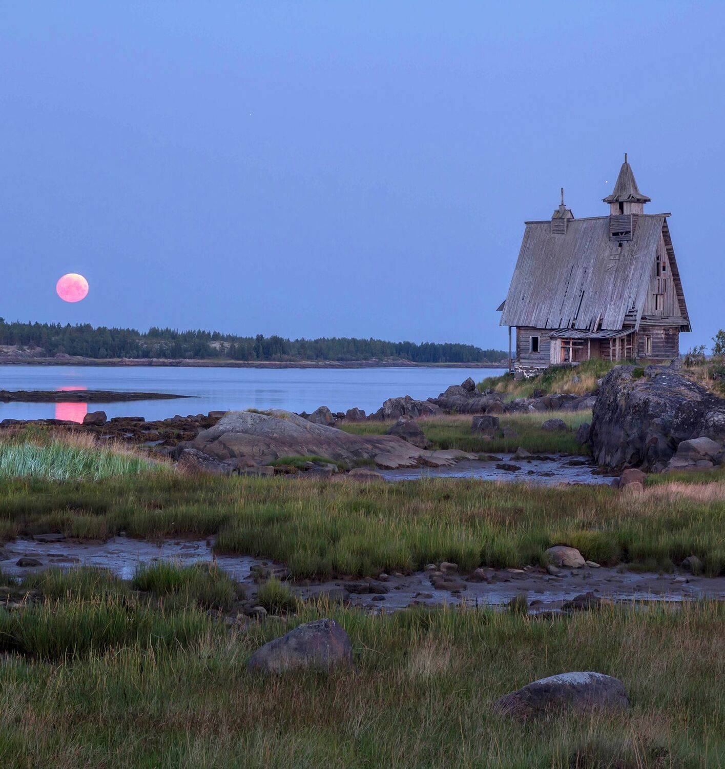 белое море, рабочеостровск, белы еночь, полнолуние, фильм остров, кемь, церковь, Павел Ващенков