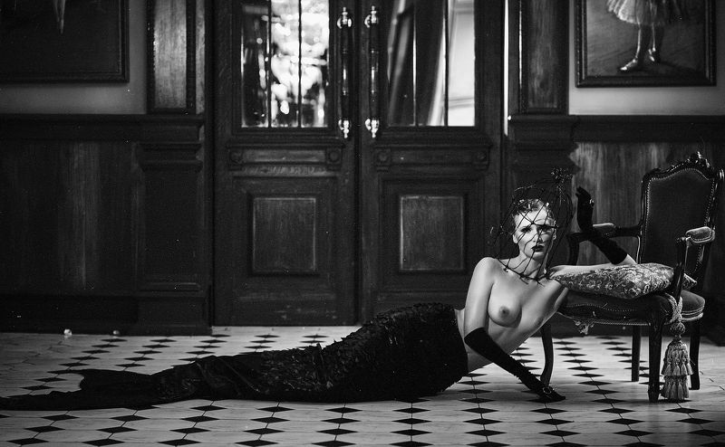 девушка,жанр,портрет,фотография,модель,арт,portrait,photography, middle,nature,soul,свет,girl,canon 35mm, woman,monochome,ню,гламур Undine фото превью