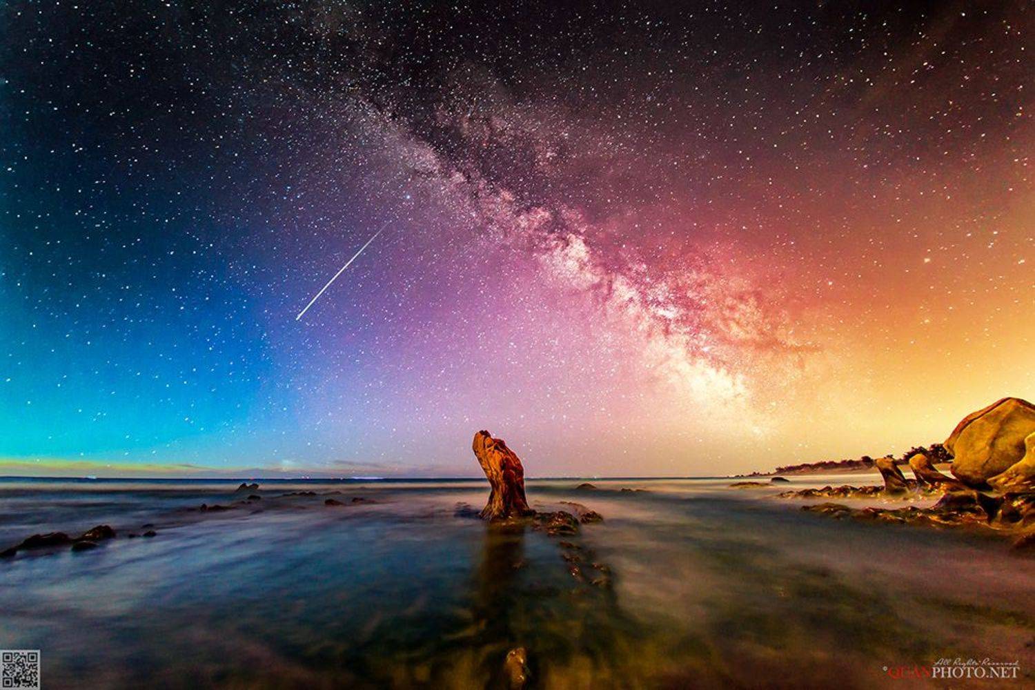 quanphoto, astrophotography, milkyway, night, beach, rocks, long_exposure, vietnam, quanphoto