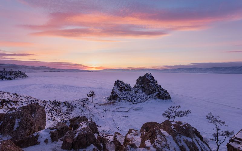 байкал Скала Шаманка фото превью
