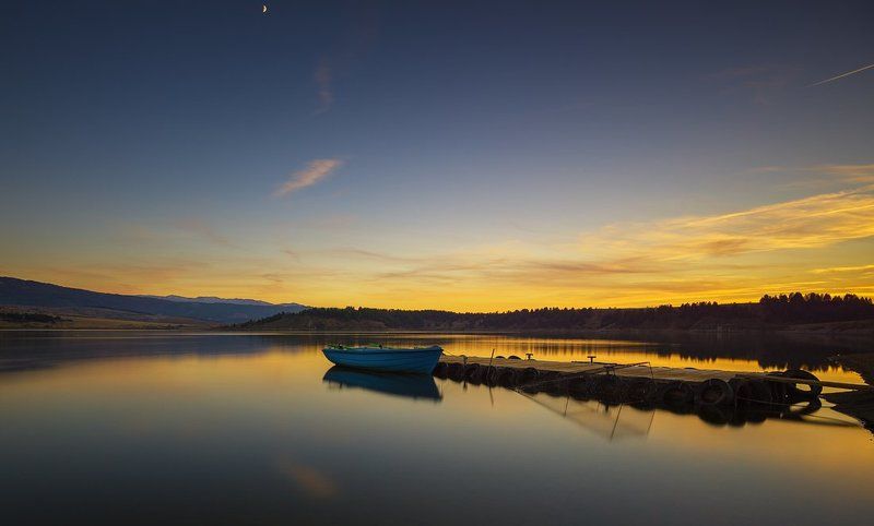 Lonely Boat фото превью