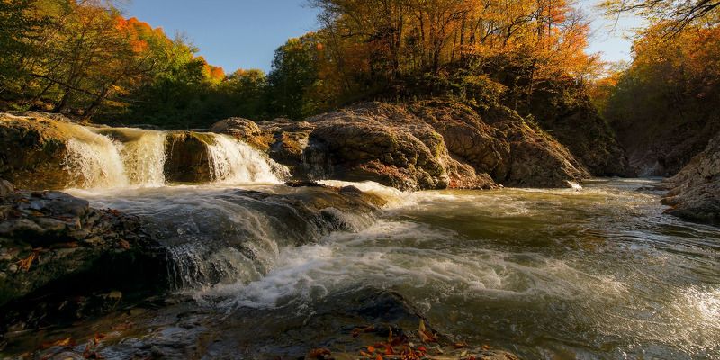 река сахрай , водопад , манькин шум ОСЕНЬ НА РЕКЕ САХРАЙ фото превью