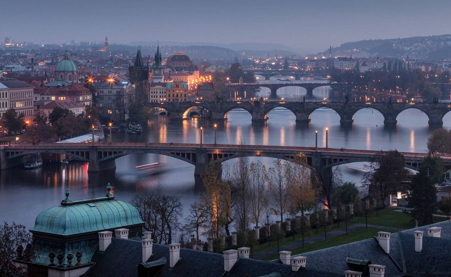 Вечер, Городской пейзаж, Закат, Огни, Прага, Анна Пакутина