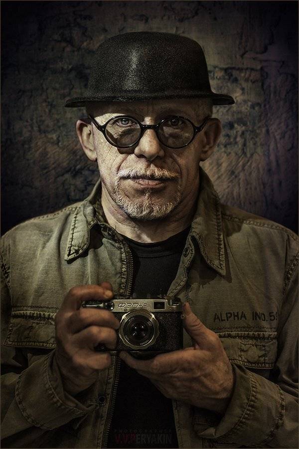 , Виктор Перякин