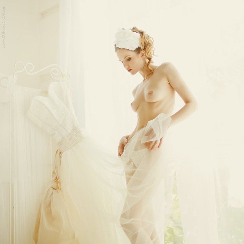 Ню фото превью